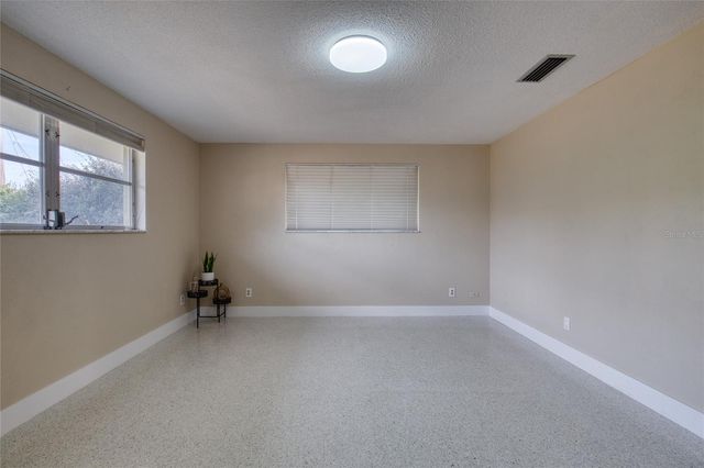 2614 N PENINSULA DRIVE, Daytona Beach, FL 32118