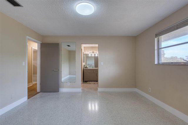 2614 N PENINSULA DRIVE, Daytona Beach, FL 32118