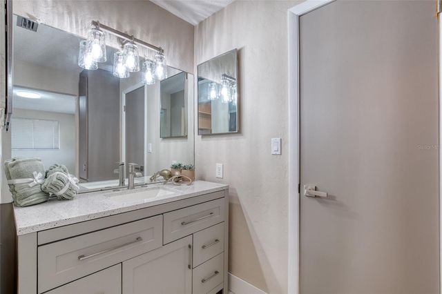 2614 N PENINSULA DRIVE, Daytona Beach, FL 32118