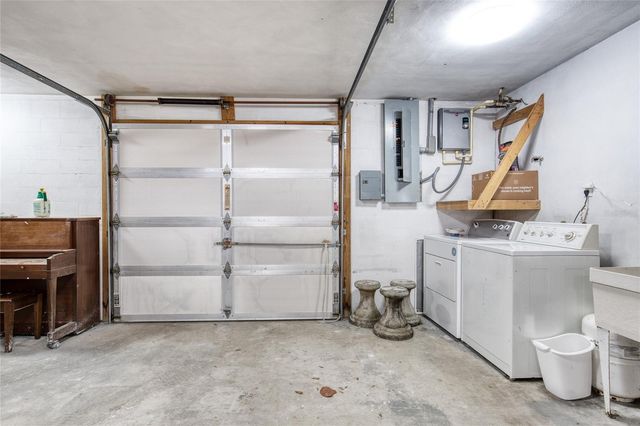 2614 N PENINSULA DRIVE, Daytona Beach, FL 32118