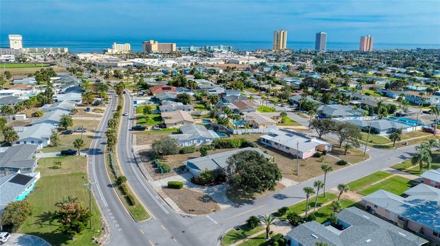 2614 N PENINSULA DRIVE, Daytona Beach, FL 32118