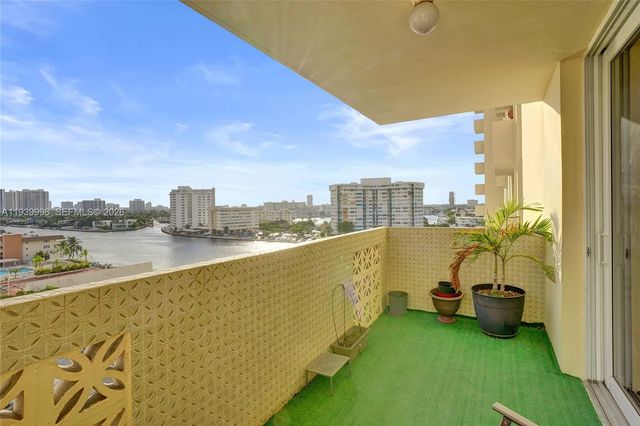 1833 S Ocean Dr 906, Hallandale Beach, FL 33009