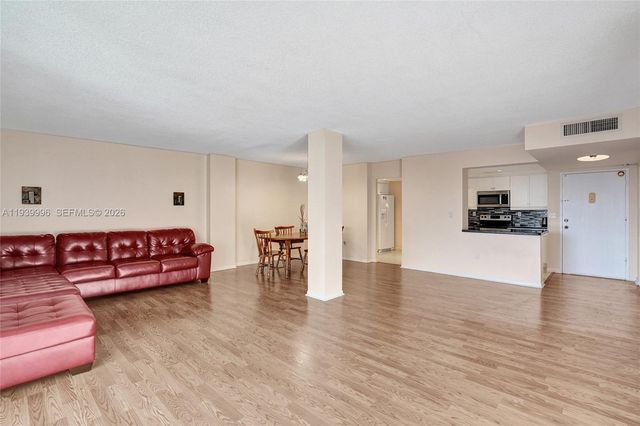 1833 S Ocean Dr 906, Hallandale Beach, FL 33009