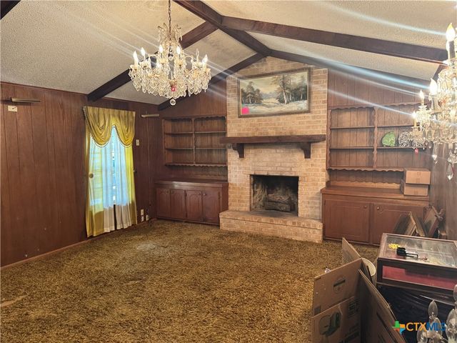 105 Pecan Drive, Victoria, TX 77905