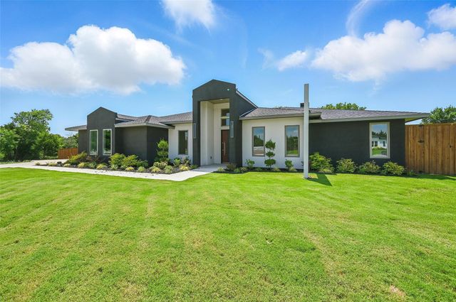 309 Whispering Way, Red Oak, TX 75154
