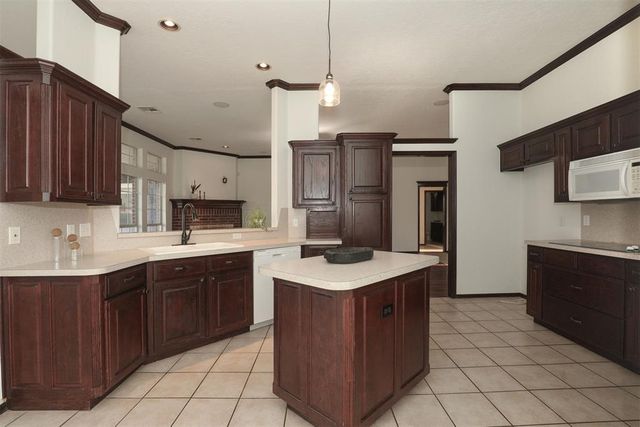 15816 Stepping Stone Lane, Oklahoma City, OK 73170