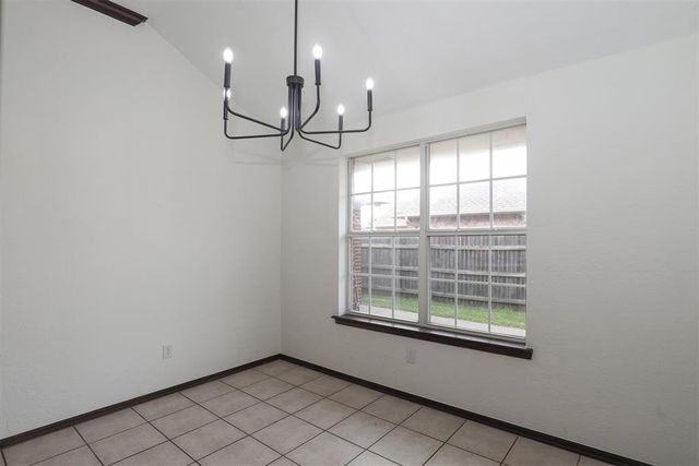 15816 Stepping Stone Lane, Oklahoma City, OK 73170