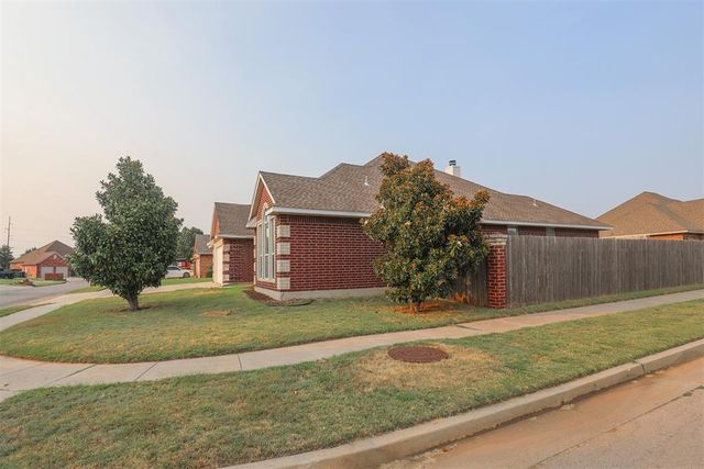 15816 Stepping Stone Lane, Oklahoma City, OK 73170