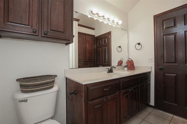 15816 Stepping Stone Lane, Oklahoma City, OK 73170