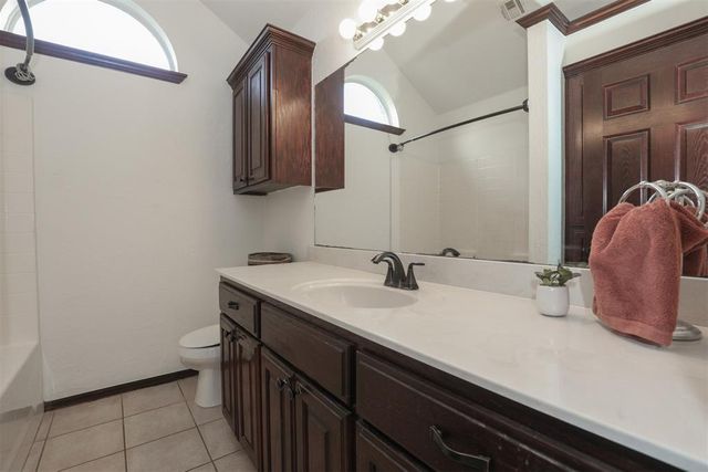 15816 Stepping Stone Lane, Oklahoma City, OK 73170