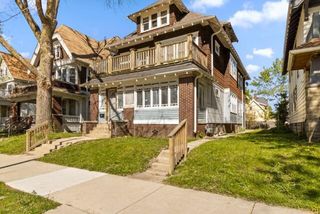 2560 N 41st STREET #2562, Milwaukee, WI 53210
