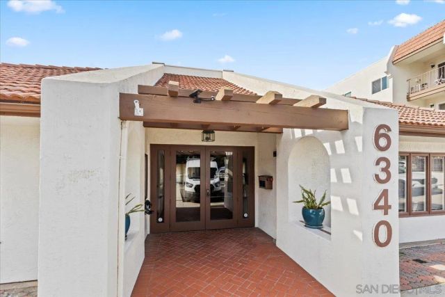 6350 Genesee Ave 220, San Diego, CA 92122