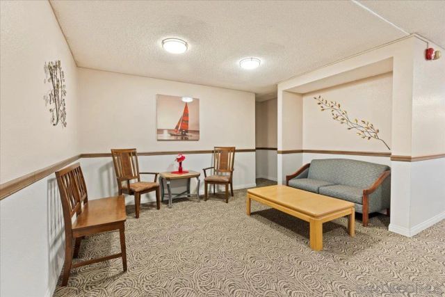 6350 Genesee Ave 220, San Diego, CA 92122