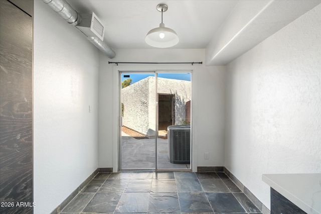2021 E SOLANA Drive, Tempe, AZ 85281