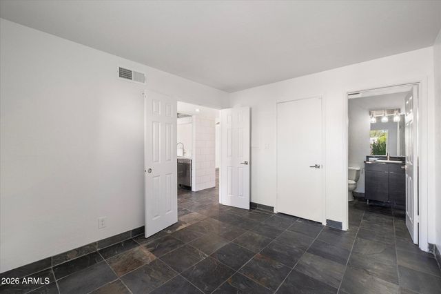 2021 E SOLANA Drive, Tempe, AZ 85281
