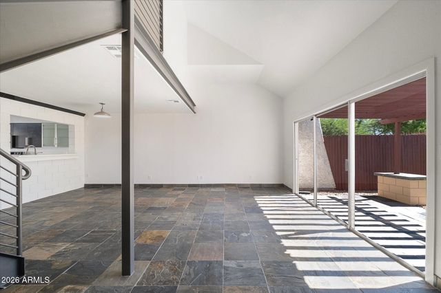 2021 E SOLANA Drive, Tempe, AZ 85281