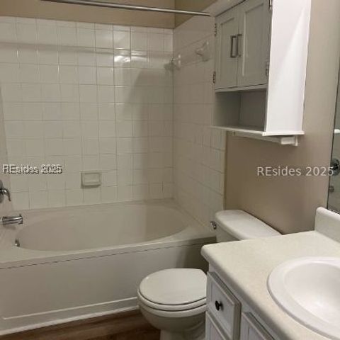 50 Pebble Beach Cv Apt F211, Bluffton, SC 29910