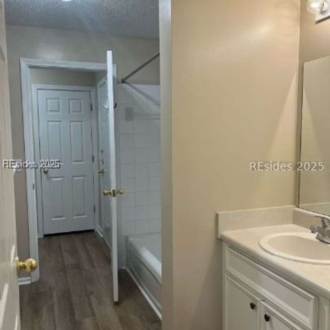 50 Pebble Beach Cv Apt F211, Bluffton, SC 29910