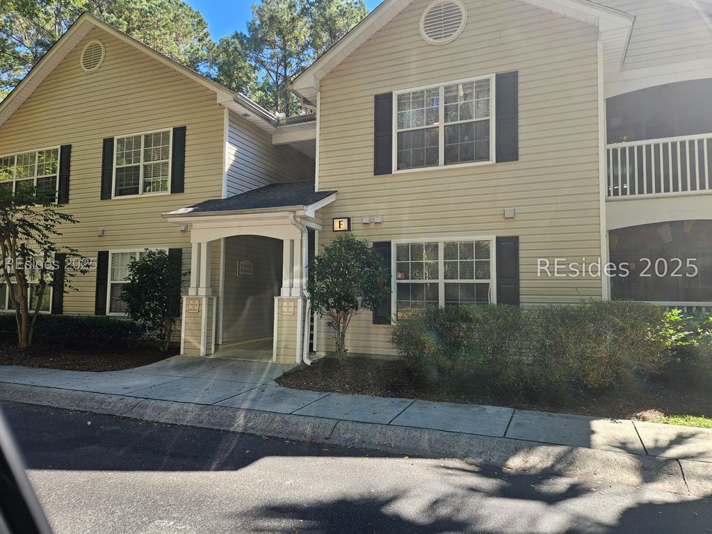 50 Pebble Beach Cv Apt F211, Bluffton, SC 29910
