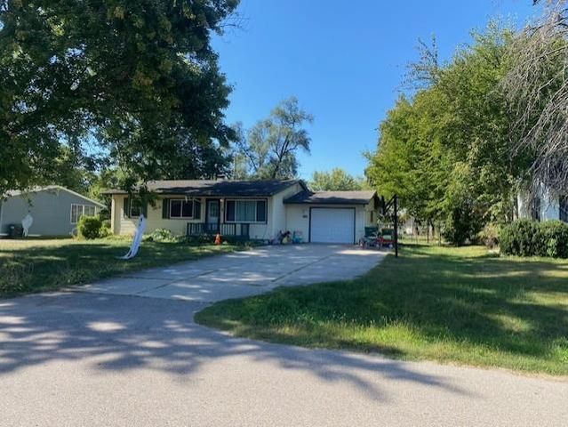 2612 Blarney Stone Drive, Beloit, WI 53511