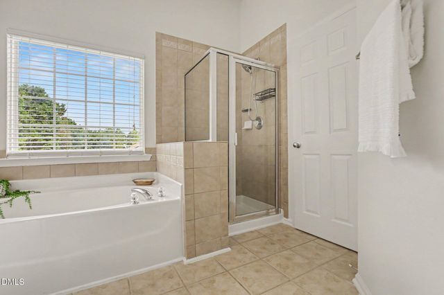 8416 Tie Stone Way, Raleigh, NC 27613