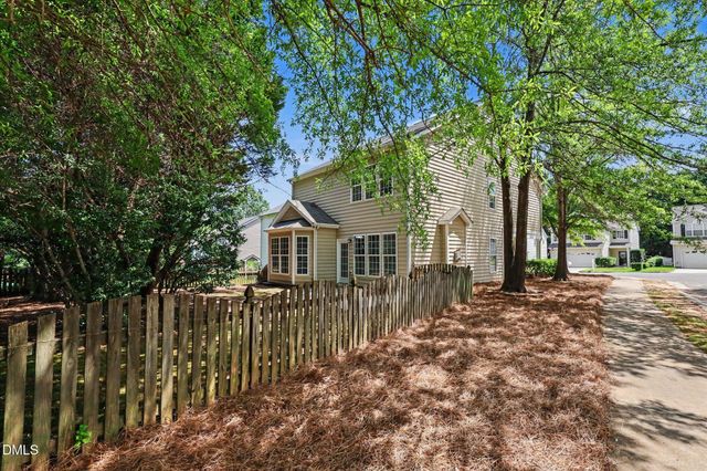 8416 Tie Stone Way, Raleigh, NC 27613