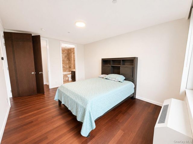 31-32 Union Street 4C, Flushing, NY 11354