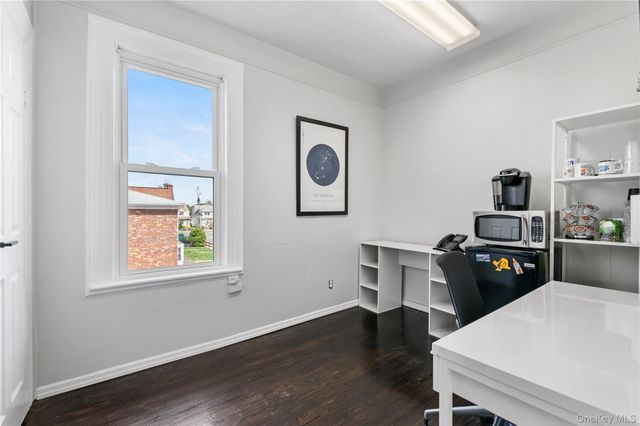 154 Franklin Place 2nd Floor, Woodmere, NY 11598