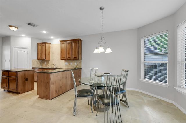 14906 Windsor Manor, Houston, TX 77069