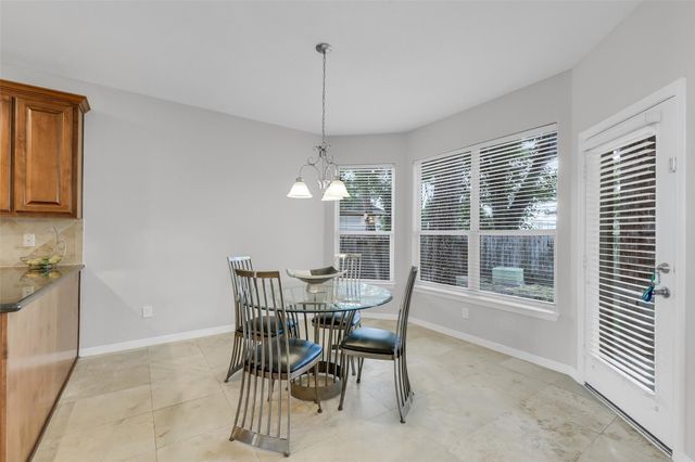 14906 Windsor Manor, Houston, TX 77069