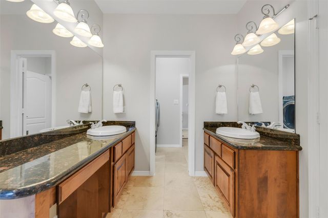 14906 Windsor Manor, Houston, TX 77069