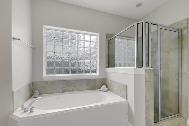 14906 Windsor Manor, Houston, TX 77069