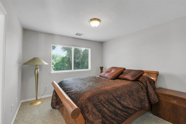 14906 Windsor Manor, Houston, TX 77069