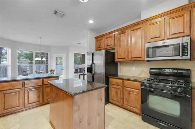14906 Windsor Manor, Houston, TX 77069