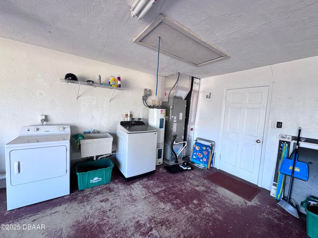 6 Ocean Circle, Ormond Beach, FL 32176