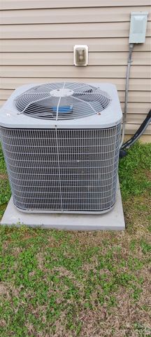 104 Lexi Mason Court, Mount Holly, NC 28120