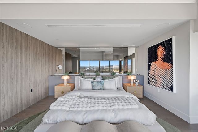 716 Dragon Peak Drive, Henderson, NV 89012