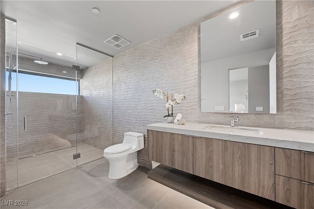 716 Dragon Peak Drive, Henderson, NV 89012