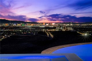 716 Dragon Peak Drive, Henderson, NV 89012