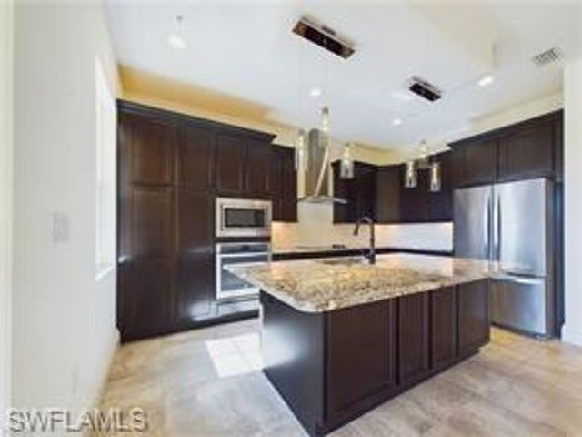 21460 Strada Nuova CIR # B307, Estero, FL 33928