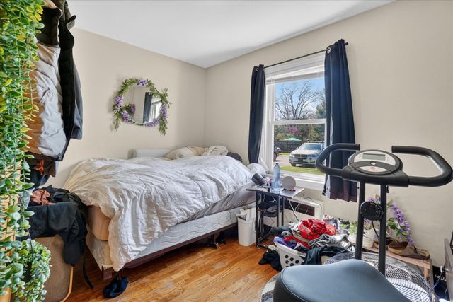 176 Oakhurst Avenue, Kalamazoo, MI 49001