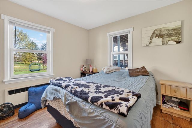 176 Oakhurst Avenue, Kalamazoo, MI 49001