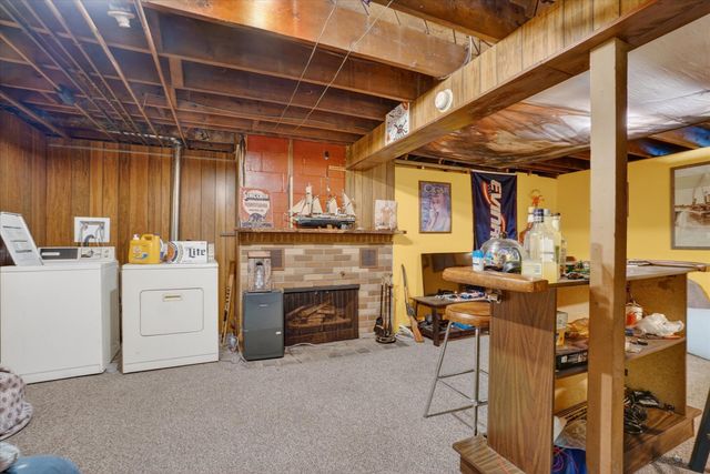 176 Oakhurst Avenue, Kalamazoo, MI 49001