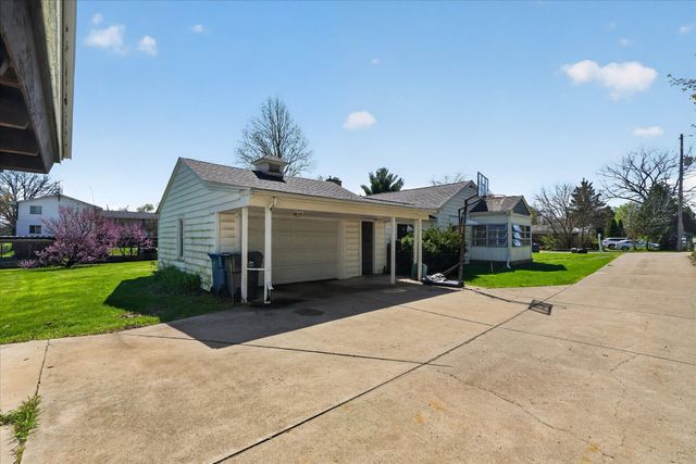 176 Oakhurst Avenue, Kalamazoo, MI 49001