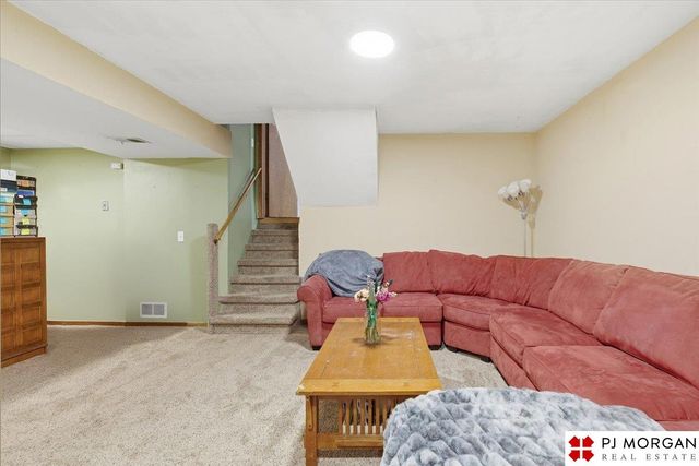 12224 N Street, Omaha, NE 68137