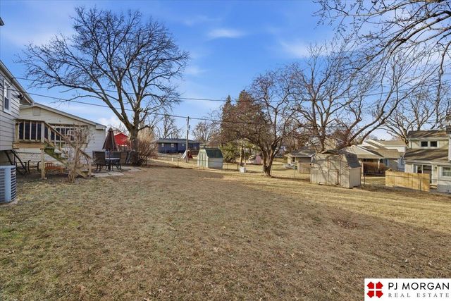 12224 N Street, Omaha, NE 68137