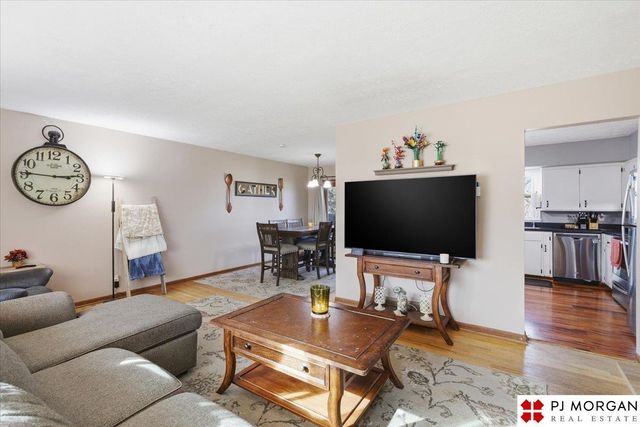 12224 N Street, Omaha, NE 68137