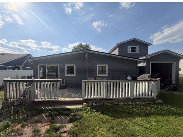12197 Melody Lane, Grafton, OH 44044