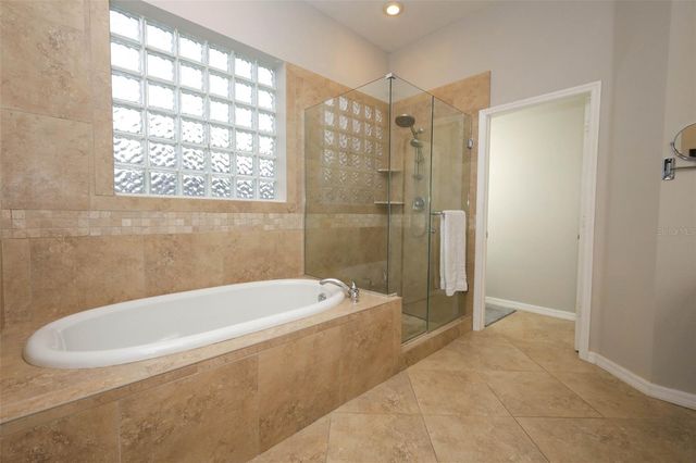 421 WOODCREST STREET, Winter Springs, FL 32708