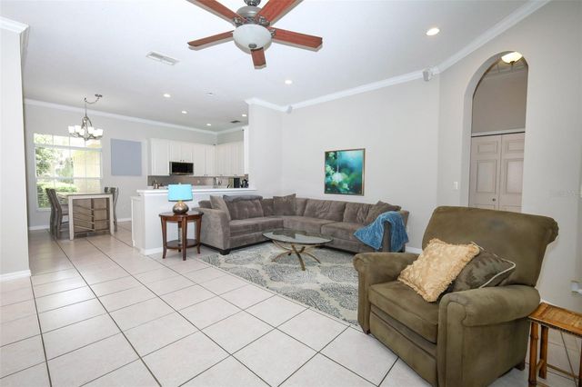 421 WOODCREST STREET, Winter Springs, FL 32708